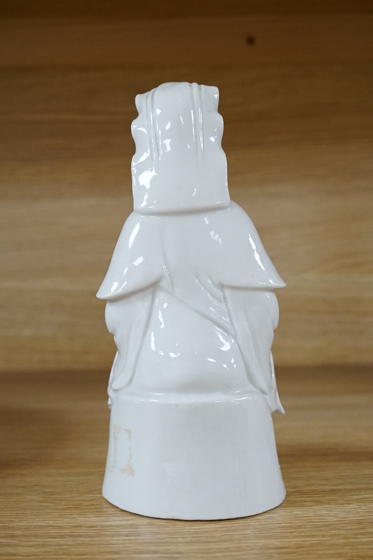 A 19th century Chinese blanc de chine figure of Guanyin, 19cm high